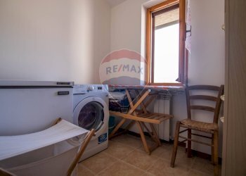 Lavanderia - Casa semi indipendente Frazione San Giovanni
 
9, Fabriano - foto 30