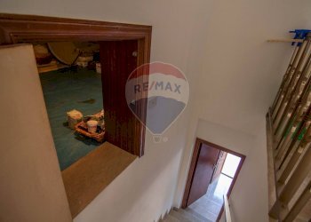 Scale - Casa semi indipendente Frazione San Giovanni
 
9, Fabriano - foto 36