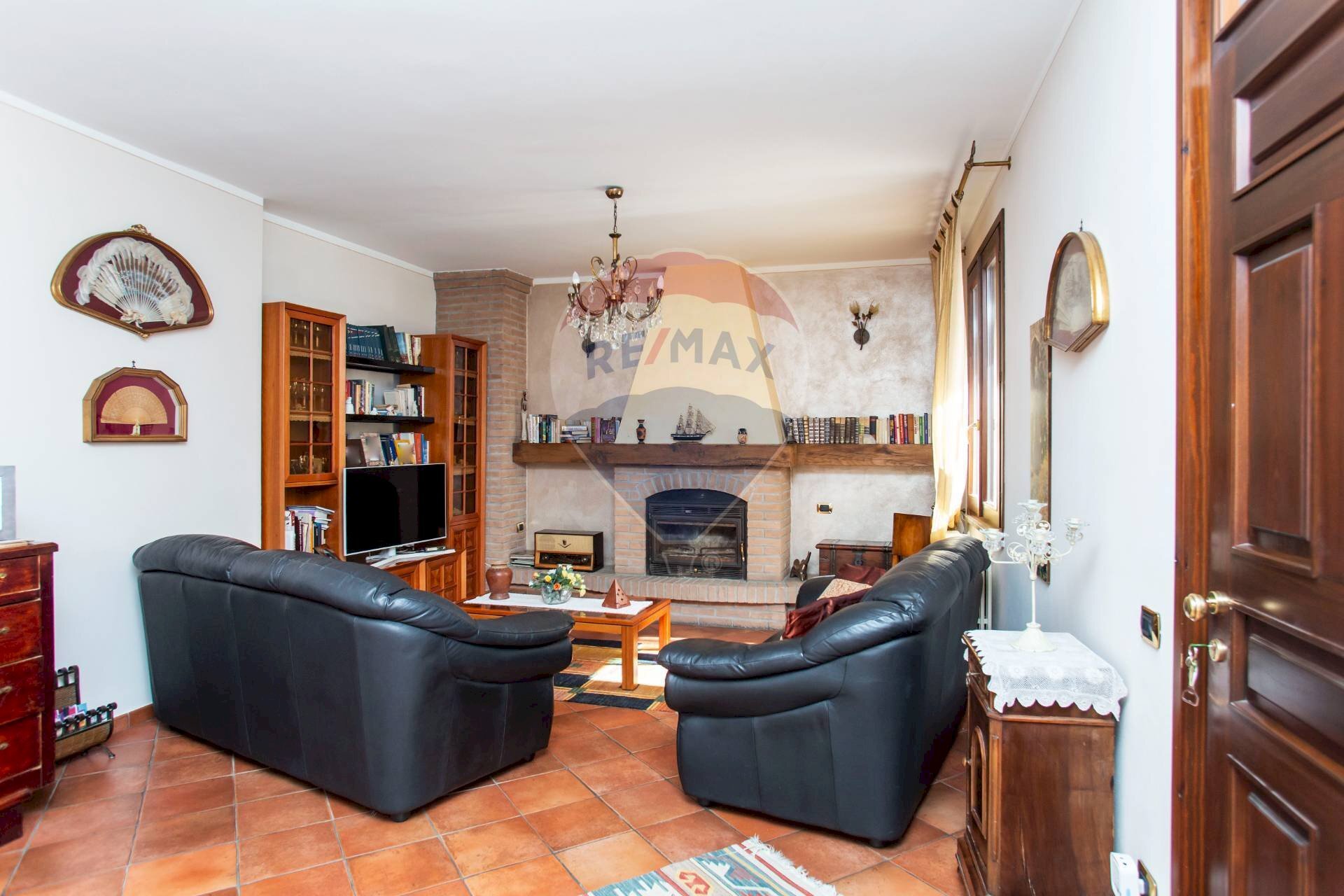 Soggiorno - Casa semi indipendente via contardo ferrini
 
75, Broni - foto 2