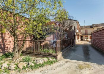 Casa all\'aperto - Casa semi indipendente via contardo ferrini
 
75, Broni - foto 44