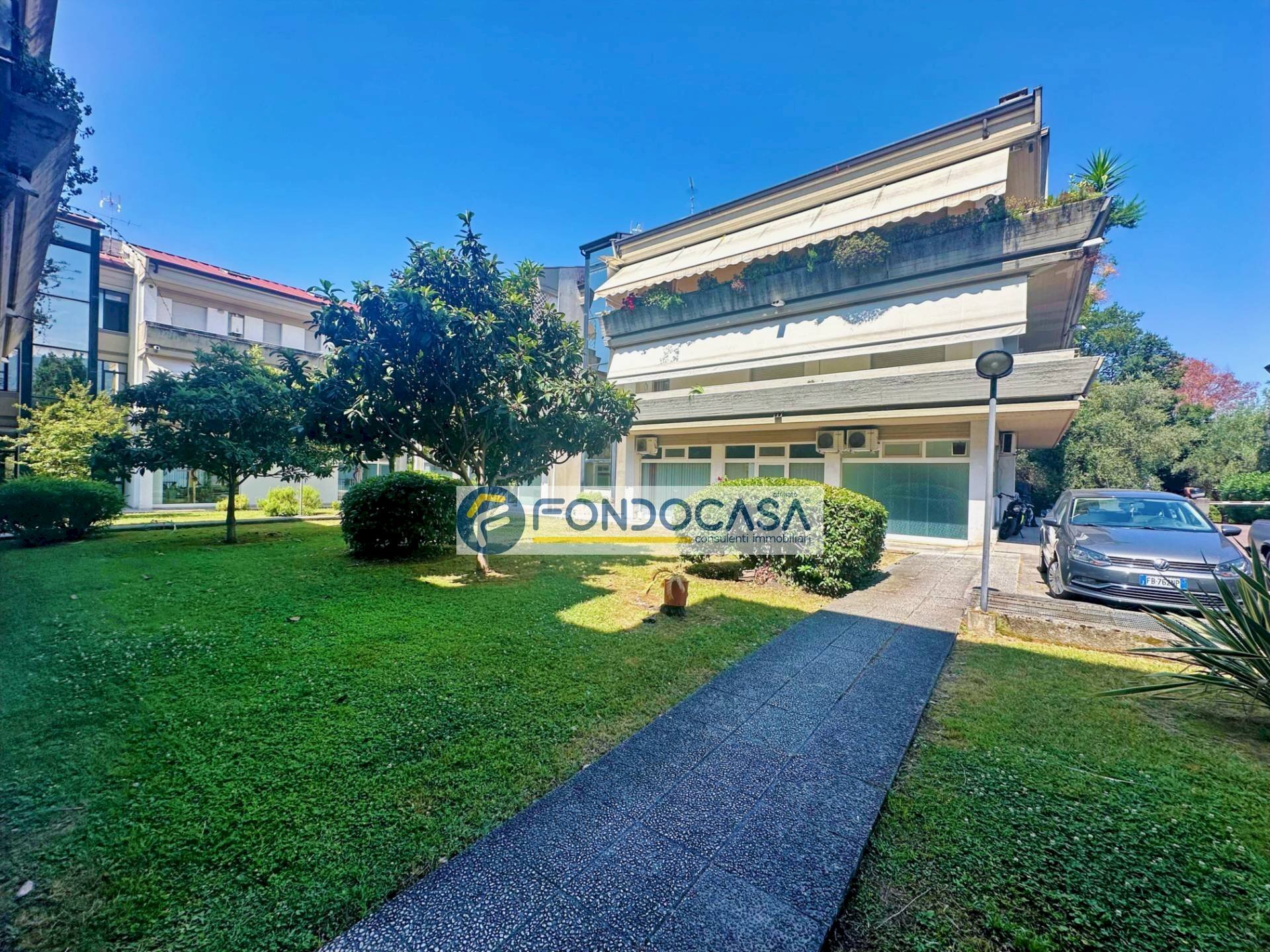 ESTERNO - Appartamento Via Giuseppe Vecchio, Massa - foto 1