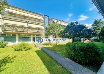 ESTERNO - Appartamento Via Giuseppe Vecchio, Massa - foto 2