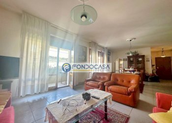 SOGGIORNO - Appartamento Via Giuseppe Vecchio, Massa - foto 7