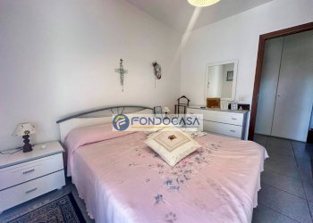 CAMERA MATRIMONIALE - Appartamento Via Giuseppe Vecchio, Massa - foto 13