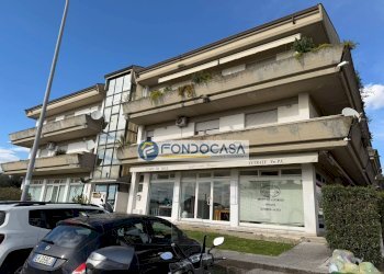 esterno - Appartamento Via Giuseppe Vecchio, Massa - foto 3