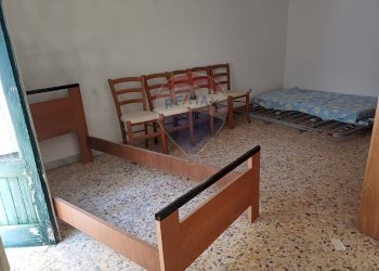 Camera / camera da letto - Casa indipendente via S. Rocco
 
56/58, Chiaramonte Gulfi - foto 3