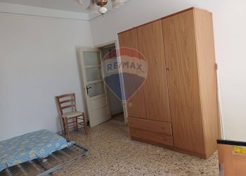 Camera / camera da letto - Casa indipendente via S. Rocco
 
56/58, Chiaramonte Gulfi - foto 4