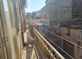 Balcone - Casa indipendente via S. Rocco
 
56/58, Chiaramonte Gulfi - foto 20