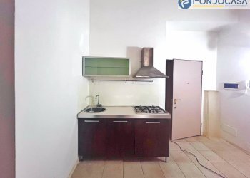 cucina - Bilocale Via vittorio emanuele, Camaiore - foto 8