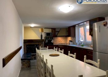 cucina abitabile seminterrato - Villa via della Fornace, Camaiore - foto 23