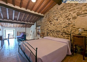 camera matrimoniale - Independent house Via Zeppolino, Stazzema - photo 10