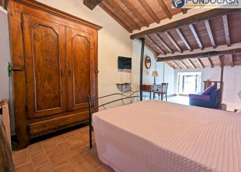 camera matrimoniale - Independent house Via Zeppolino, Stazzema - photo 12