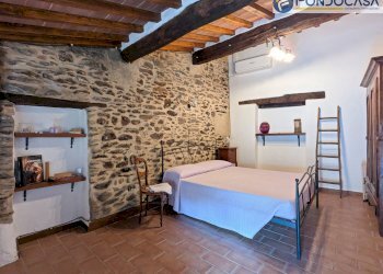 camera matrimoniale - Independent house Via Zeppolino, Stazzema - photo 15