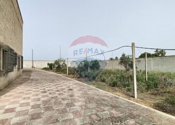 Terrazza - Casa indipendente Via Ugo Foscolo
 
s.n.c, Torchiarolo - foto 5