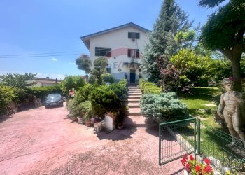 Casa all\'aperto - Casa semi indipendente via Olmo D'Ettore
 
snc, Campodipietra - foto 2