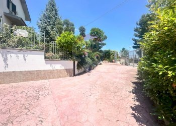 Terrazza - Casa semi indipendente via Olmo D'Ettore
 
snc, Campodipietra - foto 3