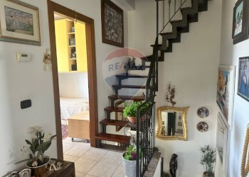 Scale - Casa semi indipendente via Olmo D'Ettore
 
snc, Campodipietra - foto 19