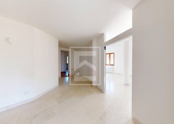 Foto 11 - Quadrilocale Località Brodazzo
 
1, Desenzano del Garda - foto 11