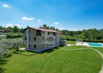 Foto 44 - Quadrilocale Località Brodazzo
 
1, Desenzano del Garda - foto 44