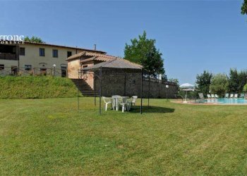 Foto 1 - Villa via Ampinana
 
10, Vicchio - foto 1