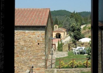 Foto 32 - Villa via Ampinana
 
10, Vicchio - foto 32