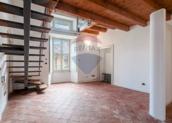 Stanza vuota - Trilocale via Trento
 
191, Toscolano-Maderno - foto 11