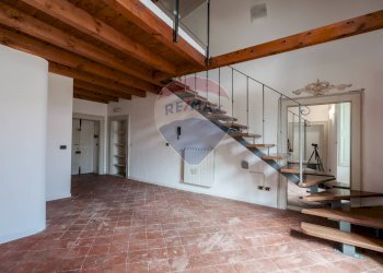 Scale - Trilocale via Trento
 
191, Toscolano-Maderno - foto 12