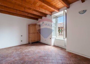 Stanza vuota - Trilocale via Trento
 
191, Toscolano-Maderno - foto 29