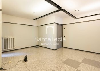 Quadrilocale Via Trieste, 12, Lecco - foto 9