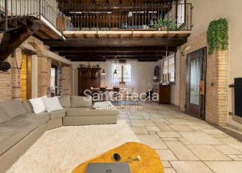 Villa Unifamiliare Via Gianluigi Pandolfi, 22, Codogno - foto 1