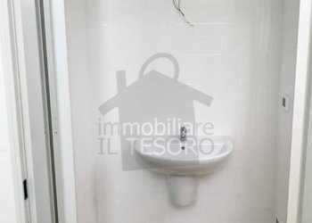 Bagno - Warehouse via dell'Olmo, Santarcangelo di Romagna - photo 5