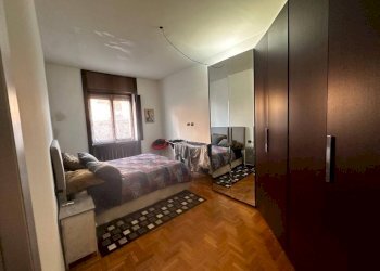 Camera da letto - Bilocale piazzale Europa, Gallarate - foto 8