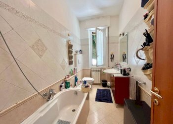 Bagno - Trilocale via Laviosa, Genova (zona Pegli) - foto 12