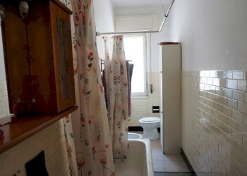 Bagno - Trilocale salita San Barborino, 6, Genova (zona Sampierdarena) - foto 18