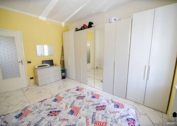 Camera da letto - Appartamento via Caluso, 9, Chivasso - foto 6