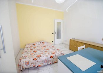 Camera da letto - Appartamento via Caluso, 9, Chivasso - foto 16