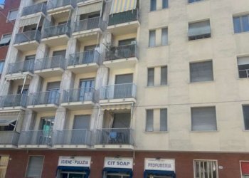 img_1016 - Bilocale via Genova, 229, Torino (zona Lingotto) - foto 3