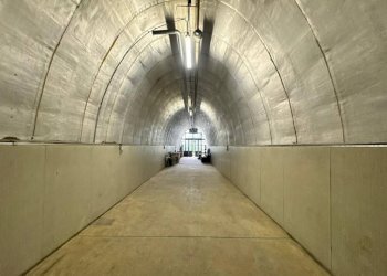 Interno palazzo - Magazzino via 5 Maggio, 77, Genova (zona Quarto) - foto 6