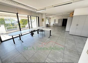 Interno non residenziale - Ufficio viale Lombardia, Azzano San Paolo - foto 12