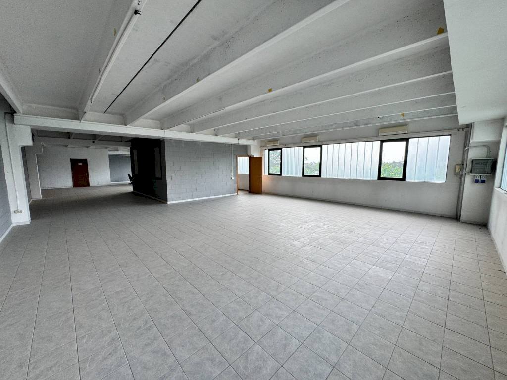 Interno non residenziale - Ufficio viale Industria, Stezzano - foto 2