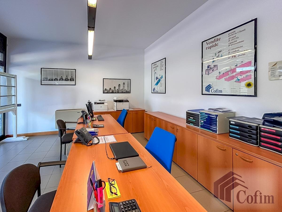 Negozio Peschiera Borromeo - foto 2