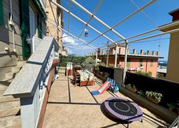 Quadrilocale Via bordone, Genova - foto 1