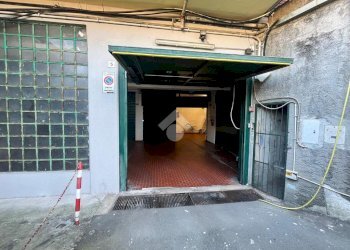 Box Salita Giovanni Meloni, Genova (neighborhood Staglieno) - photo 10