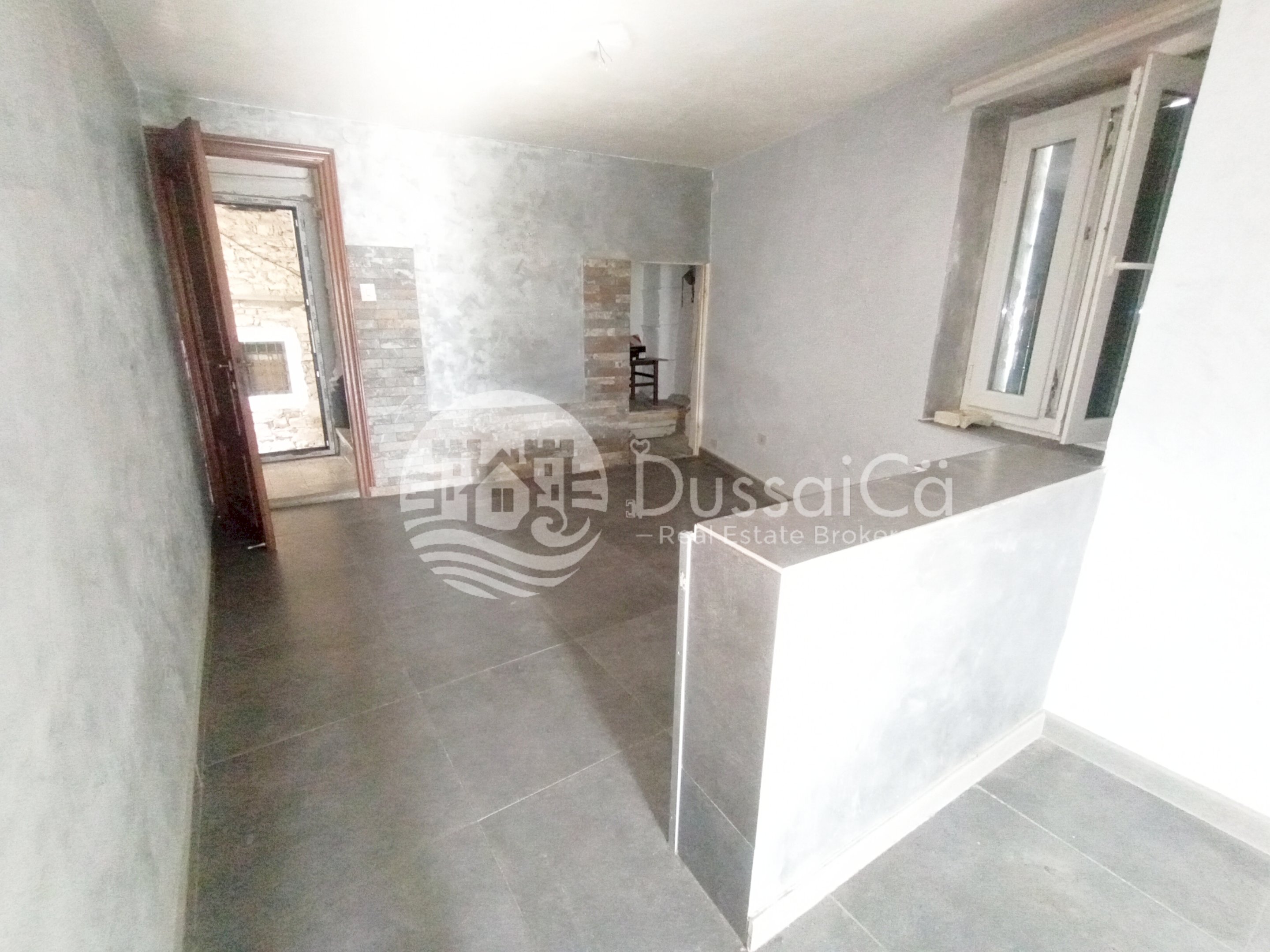 Casa semi indipendente Via Piecastello, 30, Castel Vittorio - foto 1