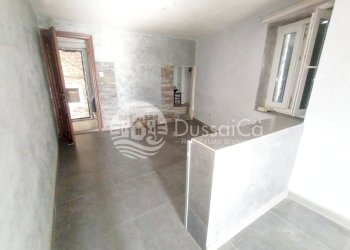 Casa semi indipendente Via Piecastello, 30, Castel Vittorio - foto 1