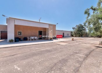 Locale Commerciale Indirizzo Non Disponibile, Carovigno - foto 40