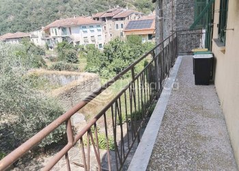 Three-room apartment via San Michele, Dolceacqua - photo 10