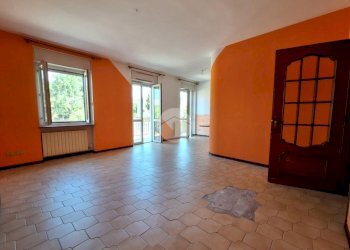 Quadrilocale Via San Solutore, Caravino - foto 4