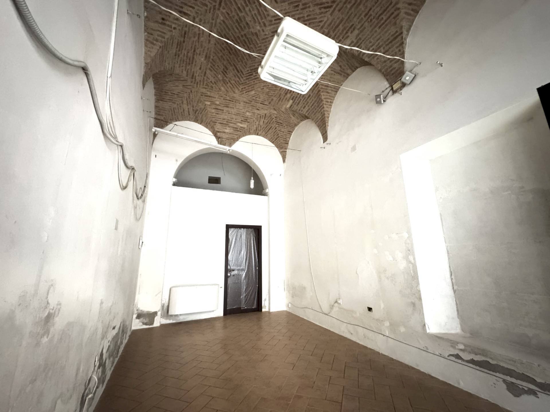 Foto 3 - Commercial Premises CORDO DELLA REPUBBLICA, Fabriano - photo 3