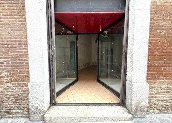 Foto 1 - Commercial Premises CORDO DELLA REPUBBLICA, Fabriano - photo 1